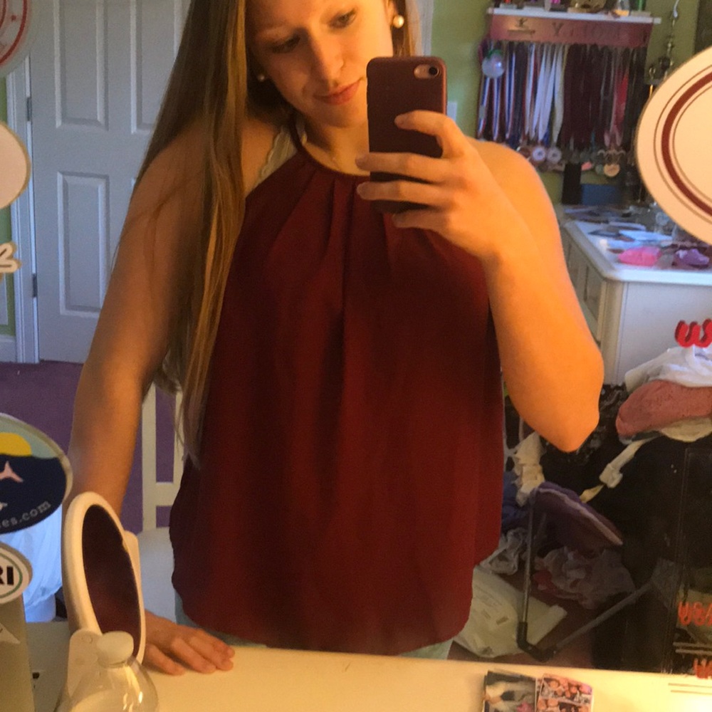 Maroon haltar tank top
